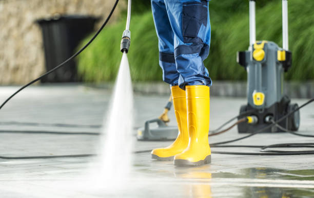 Why Choose Our Certified Pressure Washing Experts for Your Project Needs in Landmark, AR?